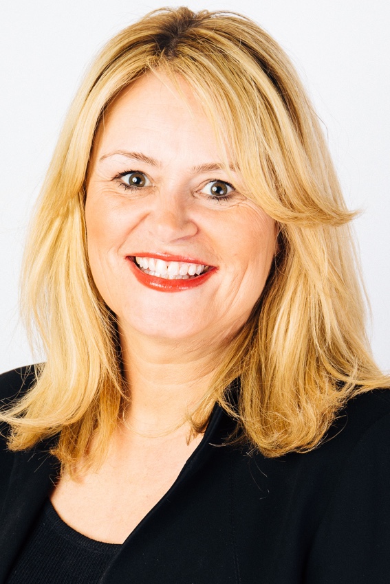 Comm by Nikki Stanners